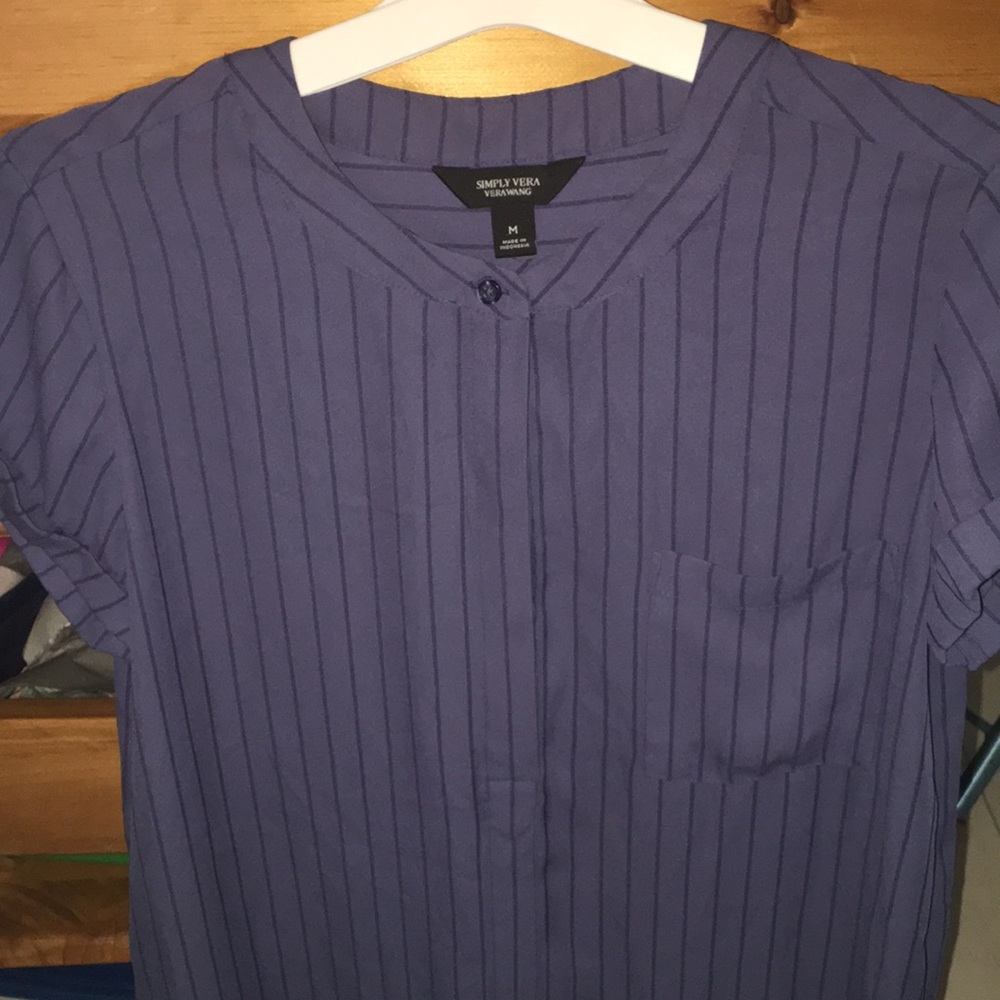 Simply Vera  Vera Wang Short Sleeved blouse size Medium - Picture 5 of 8